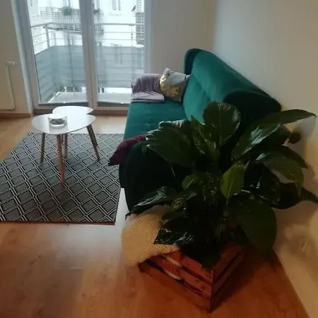 Apartament Przy Debowym Skwerze