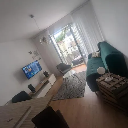 Apartament Przy Debowym Skwerze شتشيتسين